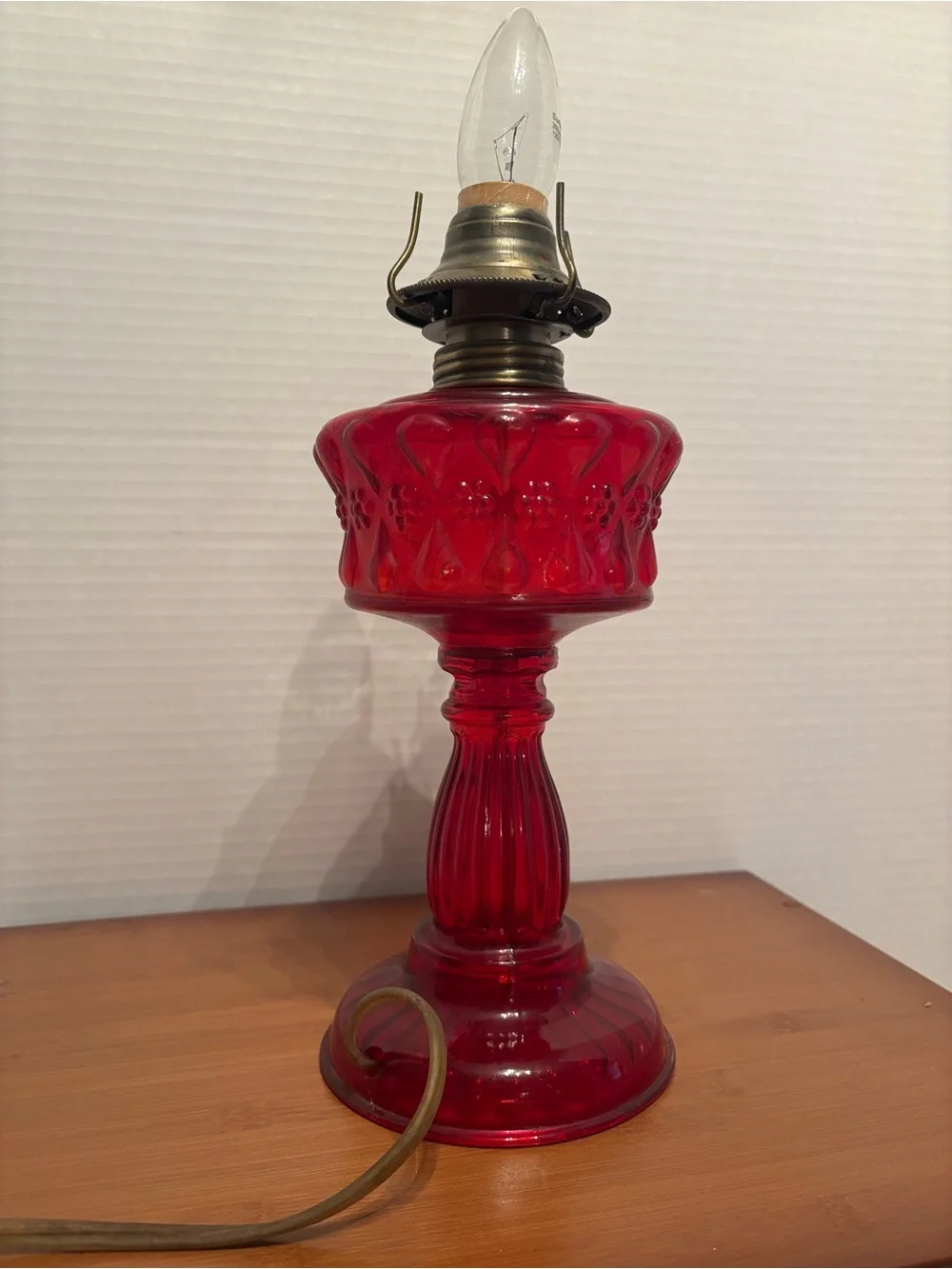 Vintage Ruby Red Glass Table Lamp - electric Elegant Ruby Accent